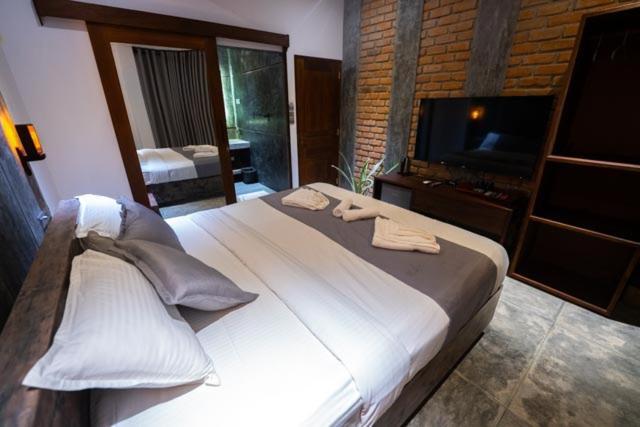 Hotel Ami Mirissa Extérieur photo